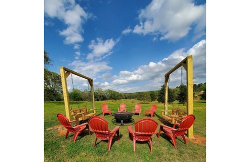 Big Sandy House | Camels, Blue Cabin and more! Kaleidoscope Ranch