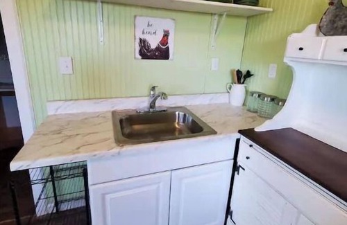 Big Sandy House | Camels, Green Cabin and more at Kaleidoscope Ranch