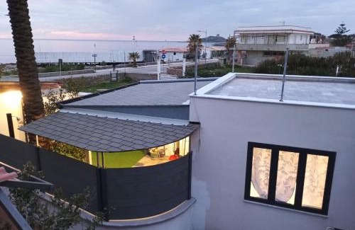 Isola delle Femmine House | Camera Fronte Mare