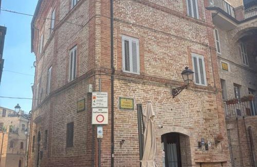Monteprandone House | Camere al Borgo Affittacamere