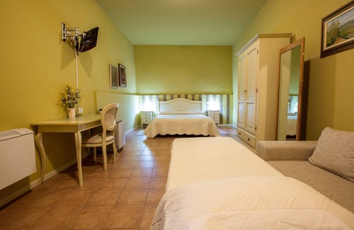 Canelli House | Camere Centro Storico