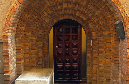 Tarquinia Apartment | Camere luminose, spaziose e complete di comfort nel cuore di Tarquinia
