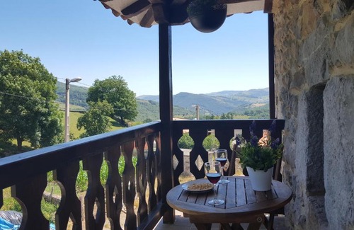 Quintana House | Camino de la Torre