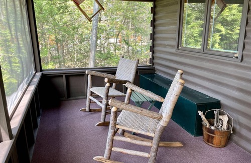Rangeley Plantation House | Camp Chuck-a-luck - Nice log cabin with flat lawn to waterfront