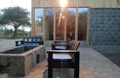 Oloitoktok Other | Camp David-Amboseli