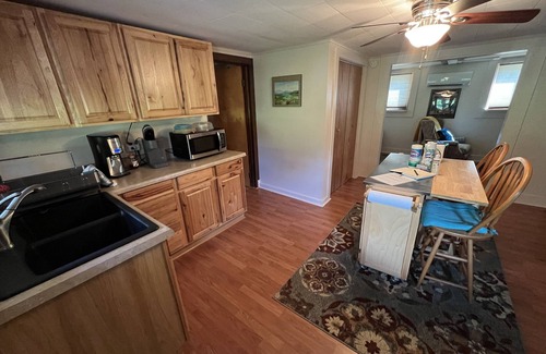 Nebo Cottage | Camp Hideaway Whippoorwill Cottage @ Nebo, Lake James NC