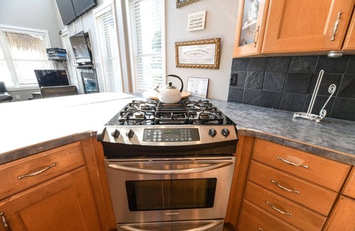 Alto House | Campau all 4 levels · Lakefront, 2 Kings, 2hot tub swim pool spa, tiki