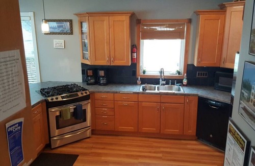 Spring Lake House | Campau upper 3 leve · Lakefront 2 Kings 2 Hot tub(s) spa, fireplace-pit