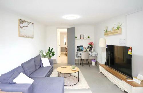 Campbell House | Campbell Loft 1BR 1B