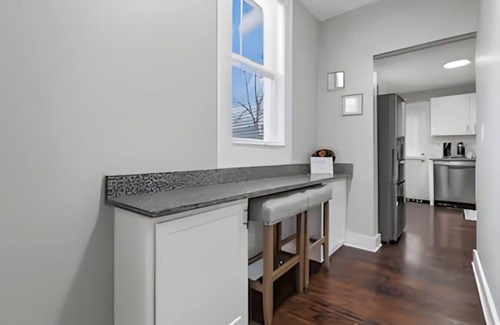 West Columbus House | Campbell’s Buttercup Hideaway
