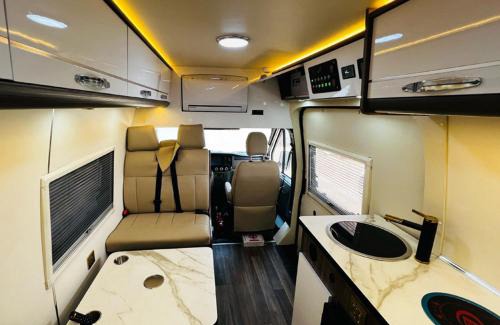 Cusco Other | Camper amplia en cusco - Ford Campervan