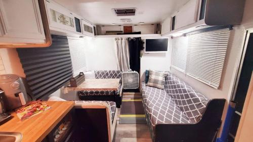 Dover Apartment | Camper Apt DE Sleeps 3