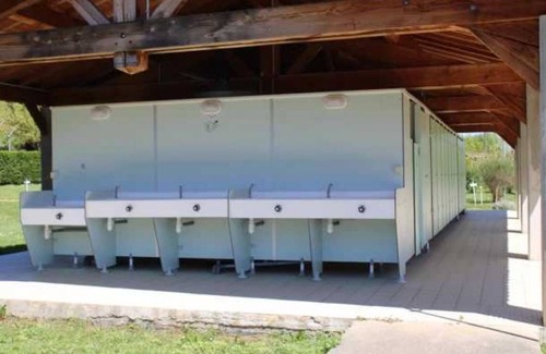 Casties-Labrande House | Camping 3 étoiles - Piscine - eehgeg