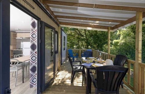 Montpon-Menesterol House | Camping 3 étoiles - Piscine - ccba0b0