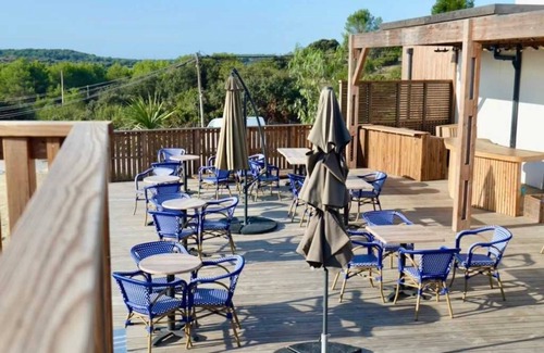 Aigues-Vives House | Camping 3 étoiles - Parc aquatique - ccb0a0b