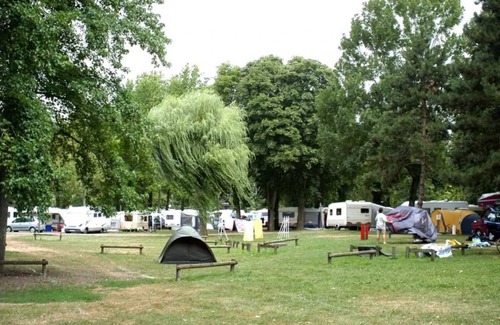 Chateauroux House | Camping 3 étoiles - Parc aquatique - ccafe0h