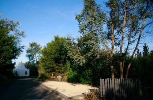 Pouldreuzic House | Camping 3 étoiles - Piscine - eeefie