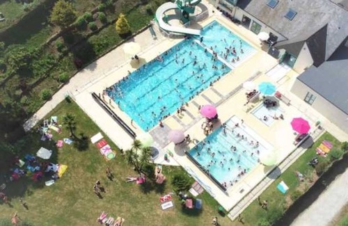 Merdrignac House | Camping 3 étoiles - Piscine - eehafa