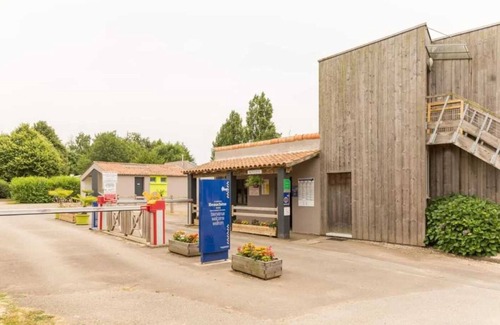 Avrille House | Camping 3 étoiles - Piscine - ccbafee