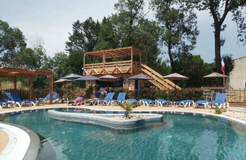 Roquebrune-sur-Argens House | Camping 3 étoiles - Piscine - eeebcg