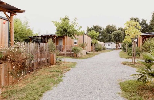 Saint-Laurent-de-Medoc House | Camping 4 étoiles - Parc aquatique - ccb0bdh