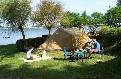 Salles-Curan House | Camping 4 étoiles - Piscine - eecfcd