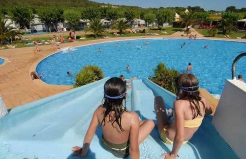 Pals House | Camping 4 étoiles - Parc aquatique - eecaeg