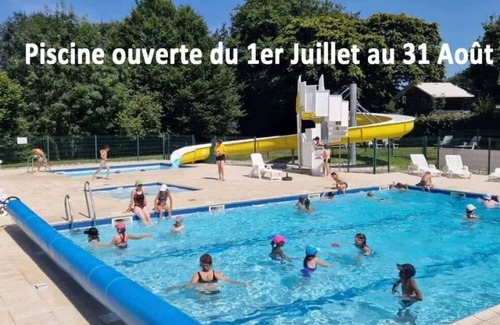 Secondigny House | Camping 4 étoiles - Piscine - ccbahgh