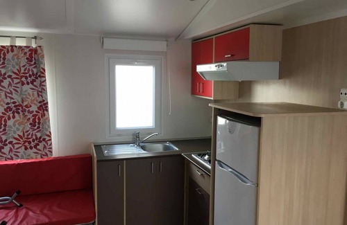 Ebreuil RV Rental | Camping des Nières