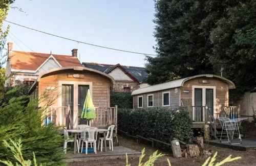 Saint-Michel-Chef-Chef House | Camping du Bord de Mer * - Mobil home Eco 2 bedrooms + terrace - economical 4 people