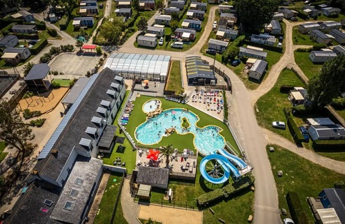 Ambon House | Camping Ker Yaoulet* - Mobile Home Evo 3 rooms 4/6 people