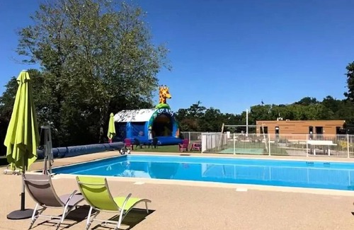 Aizenay House | Camping La Forêt * - Mobile Home O'Hara 844 CJ privilege 3 Rooms 4 People Air Conditioned