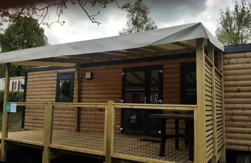 Pont-de-Poitte House | Camping Les Pêcheurs* - Premium Cottage 3 Rooms 4 People