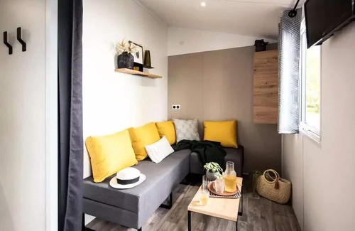 La Plaine-sur-Mer House | Camping maeva Club Les Vallons de l'Océan * - Mobil-Home Confort 3 Rooms 4 People + TV