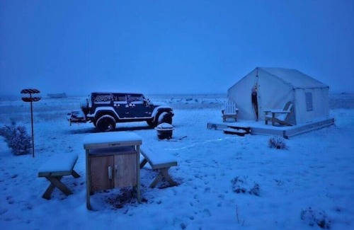 Chambers RV Rental | Camping on Route 66 near our Crystal Mountainn