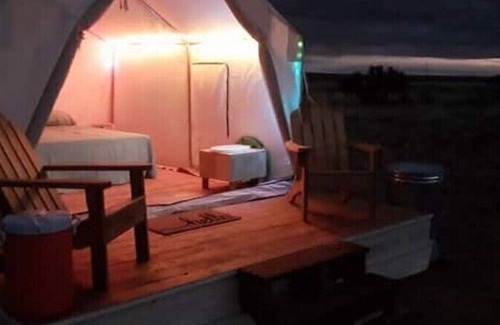 Chambers RV Rental | Camping on Route 66 near our Crystal Mountainn