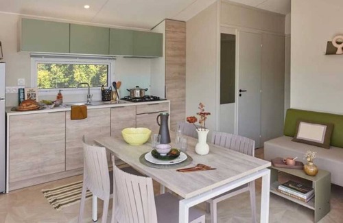 Martigues House | Camping - Piscine - ccafeif