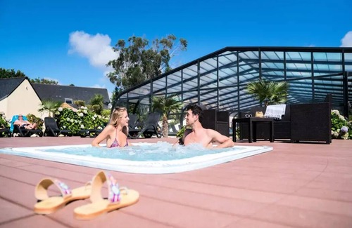 Tregunc House | Camping Pommeraie de l'Océan* - Comfort XL mobile home 3 rooms 4 people TV