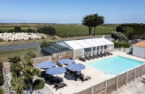 Ars-en-Re House | Camping Romanée Le Campiotel des Dunes * - COMFORT Lodge - 2 bedrooms - without bathrooms 4 people
