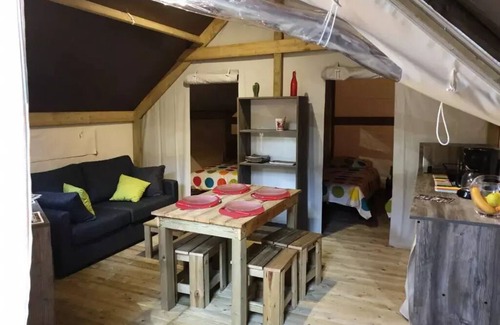 Ars-en-Re House | Camping Romanée Le Campiotel des Dunes * - COMFORT Lodge - 2 bedrooms - without bathrooms 4 people