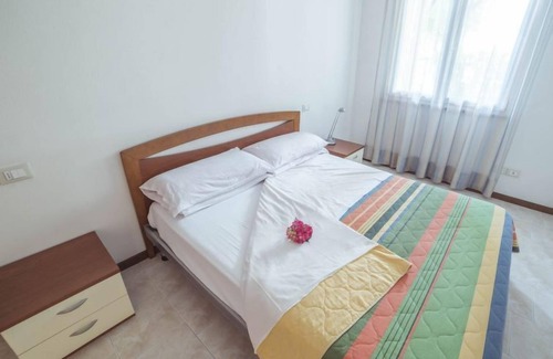 San Benedetto di Lugana House | Camping Wien by Interhome