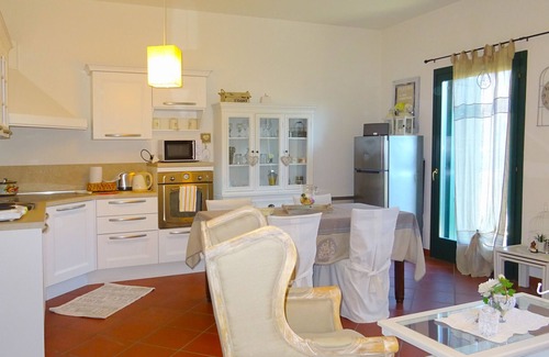 Campione del Garda Apartment | Campione Splendid View beach front