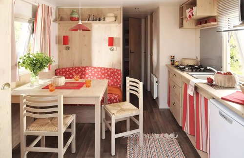 Chateau-d'Olonne Cabin | Campsite Flower le Petit Paris* - 3-room trailer for 4 people