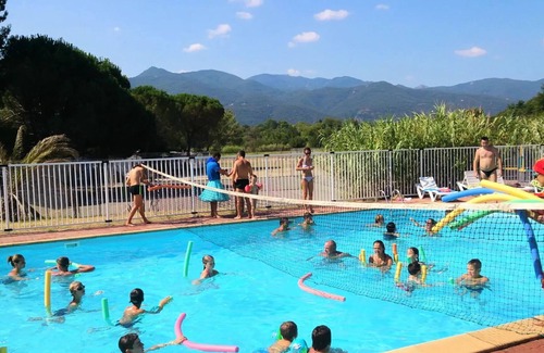 Saint-Jean-Pla-de-Corts Ski Chalet | Campsite Les Casteillets * - Chalet Comfort 16 m2 - 1 bedroom - air conditioning (extra sleeping possibility) 4 persons