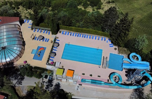 Patornay House | Campsite Le Moulin * - Mobile Home Family XL 4 Rooms 6/7 People Air-conditioned