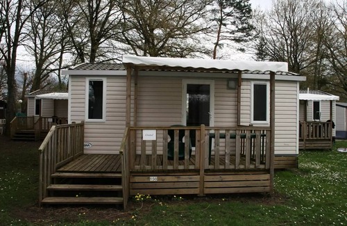 Chateauroux House | Campsite Le Rochat-Belle-Isle * - Mobilhome Privilege (2 bedrooms with terrace) 5 people