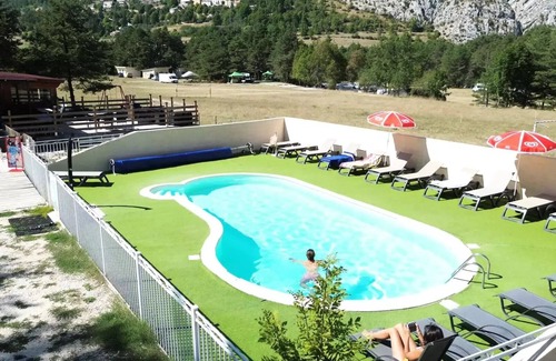 Saint-Auban House | Campsite Tikayan La Pinatelle* - TENNESSY ECO. 2 persons