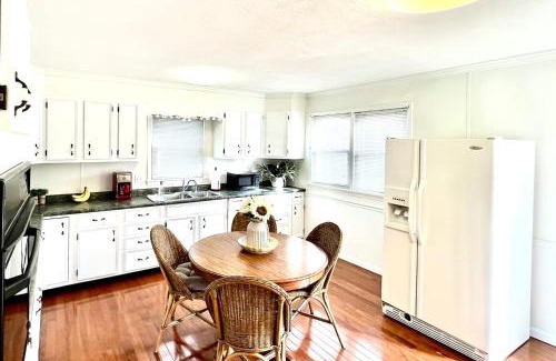 Marion House | Campus Cottage