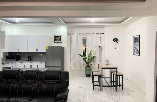 Saint Andrew Apartment | Camrose by the Curve Meadowbrook 2-bedroom Apt in Meadowbrook, Kingston