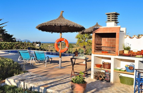 Santa Margalida Villa | Can Burguet 099 charming finca in the countryside with beautiful garden, private pool and WiFi